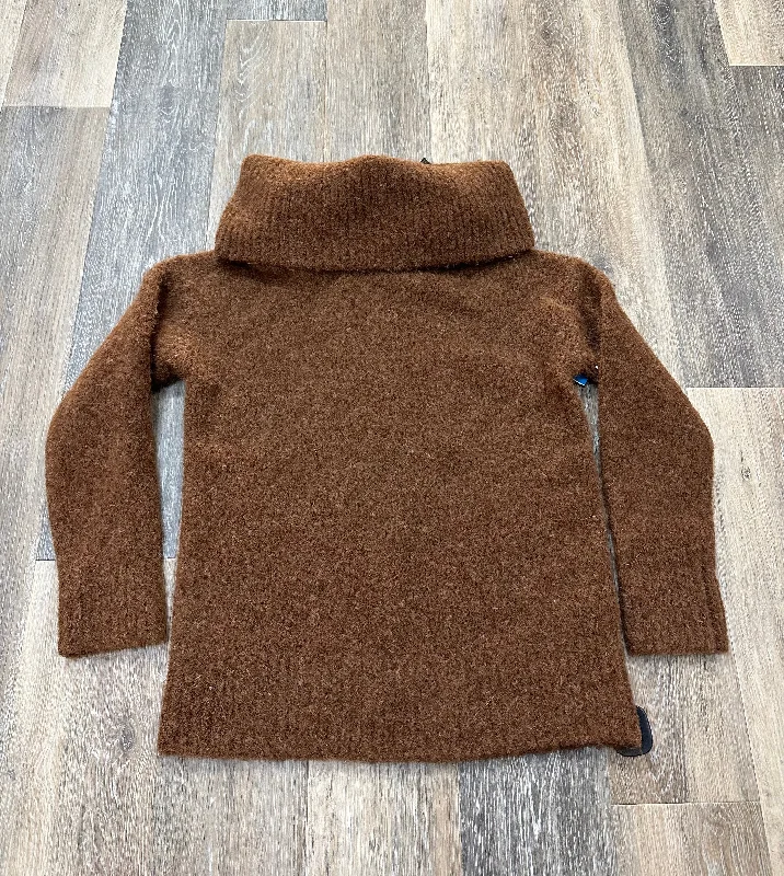 Sweater By Banana Republic In Brown, Size: Xs