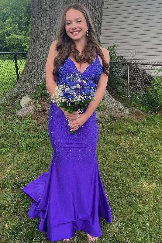 Spaghetti Straps V-Neck Mermaid Sleeveless Long Prom Dress with Rhinestone