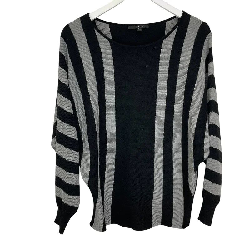 Top Long Sleeve By Clothes Mentor In Black & Grey, Size: S